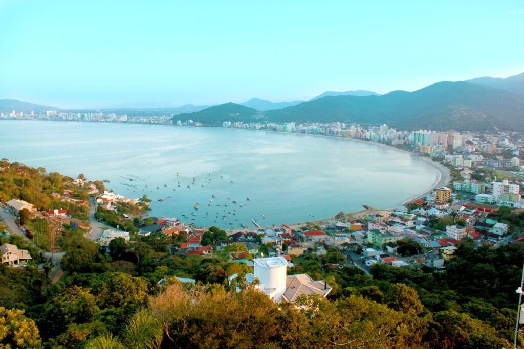 Lucre com aluguel de temporada em Itapema!